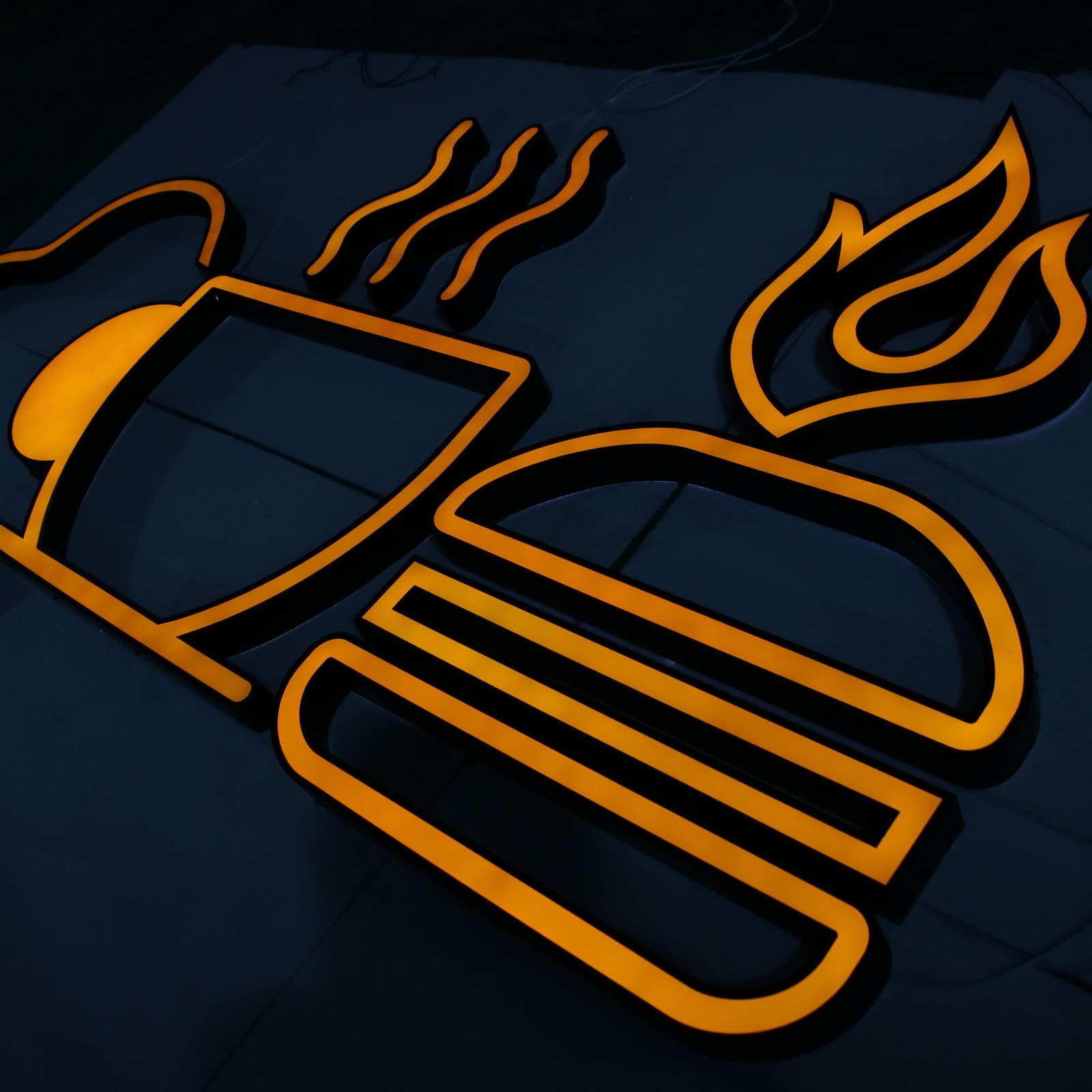LED Channel Letter Types Comparison: Front-Lit, Back-Lit, Halo-Lit – Which One Wins for Your Next Sign Project?